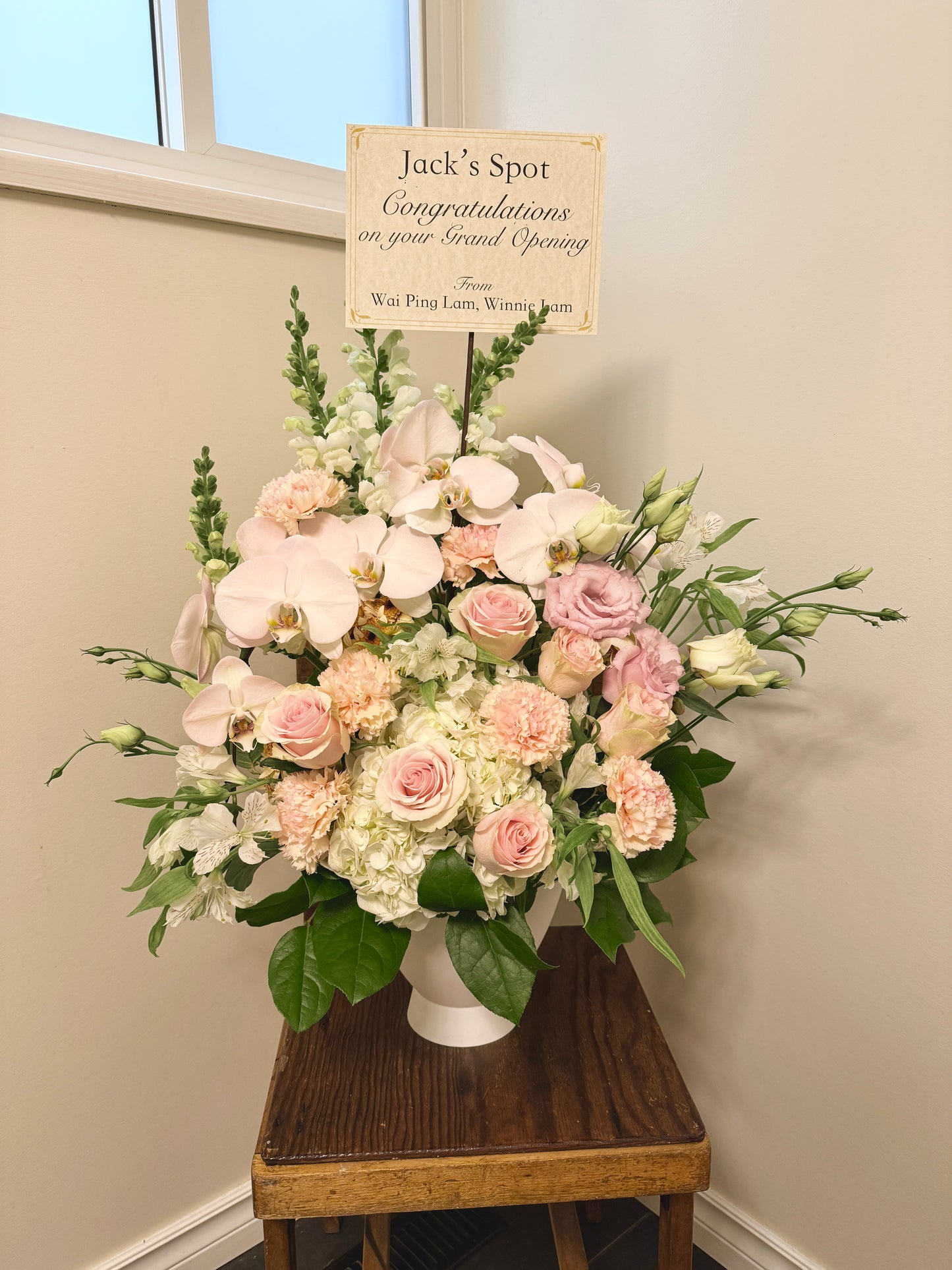 Premium Floral Table arrangement