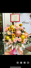 Load image into Gallery viewer, Grand Opening Flower Arrangement - with 5” balloons
