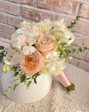 Load image into Gallery viewer, Bridal BQ003
